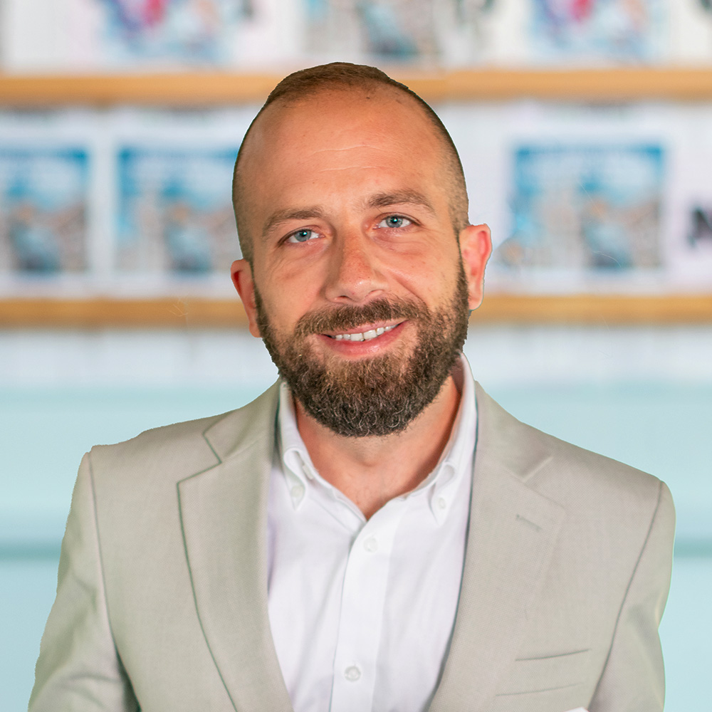 Select-Contractor-Headshots-Brighton-2025-Guiseppie Select Contractor Headshots Brighton 2025 Guiseppie